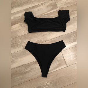 ❌Final price shein black off the shoulder bikini